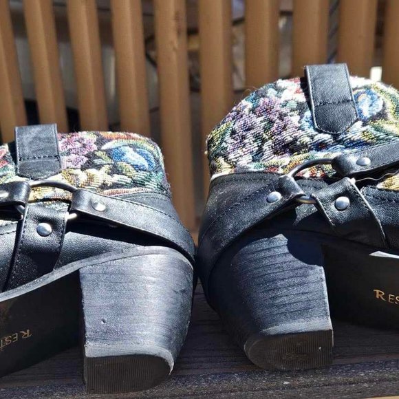 Floral Western Bootie - Picture 7 of 9